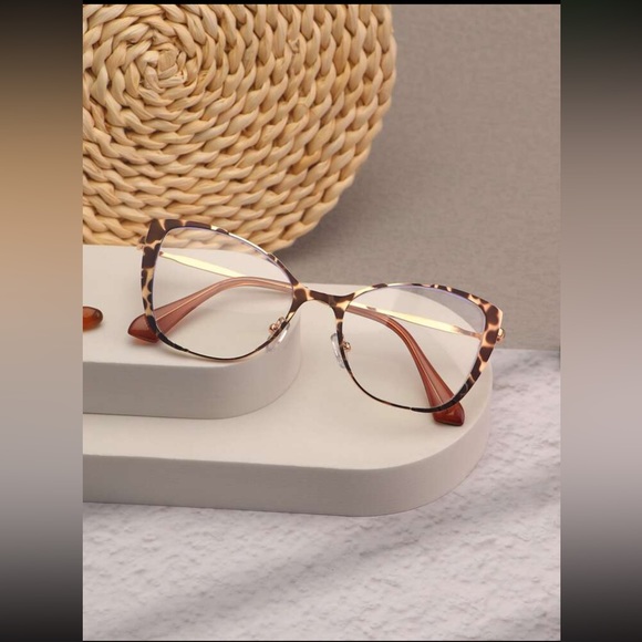 New Cat Eye Anti Blue-light Baking Pain Dual Tone Glasses for women - Picture 3 of 6